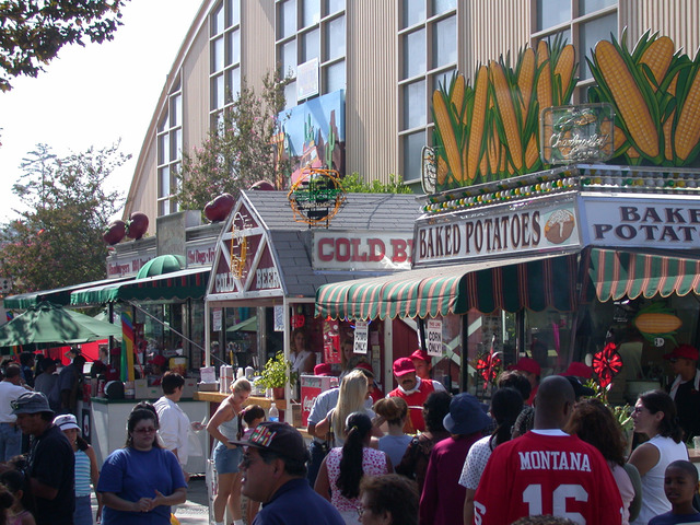 Fairguests help raise $250,000 for Red Cross Disaster Fund to help September 11th Efforts