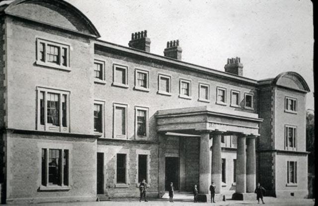 Royal Hotel, Rawdon House and Ivanhoe Terrace are built