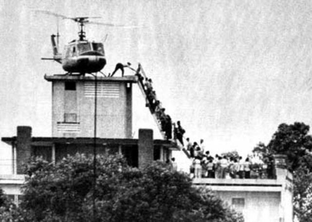 North Vietnam captures Saigon