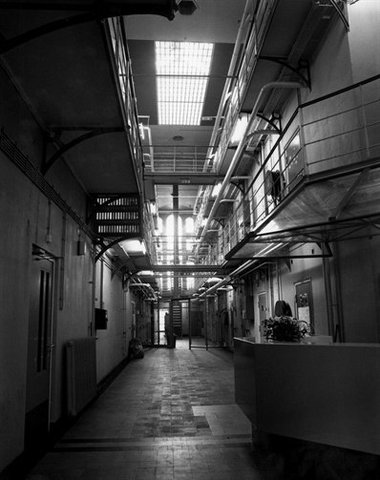 Transported to he Huis Van Bewaring