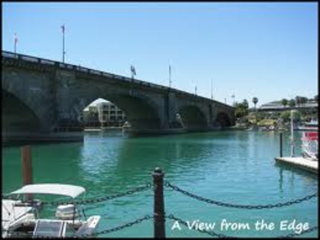 London Bridge Brought to the U.S