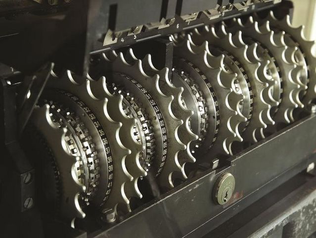 US cracks the Japanese code