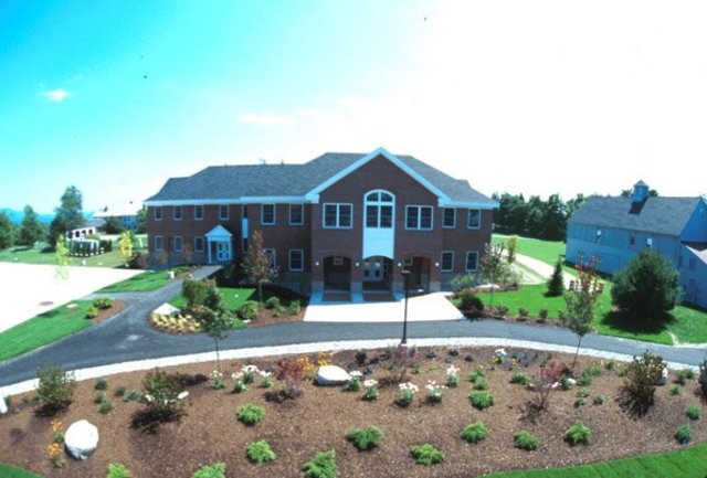 The Curtis L. Ivey Science Center opens.