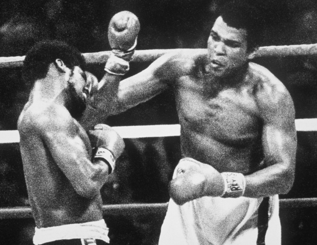 Muhammad Ali wins the world heavyweight championship