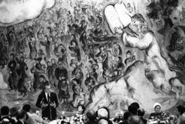 Nixon supportes Israel.