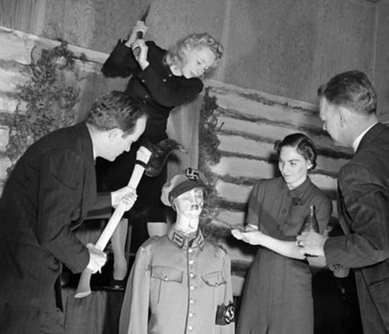 People acting against hitler