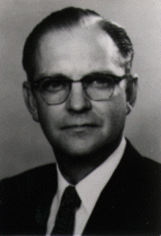 John Vincent Atanasoff y Clifford Edward Berry completaron una calculadora de propósito especial para resolver sistemas de ecuaciones lineales simultáneas,