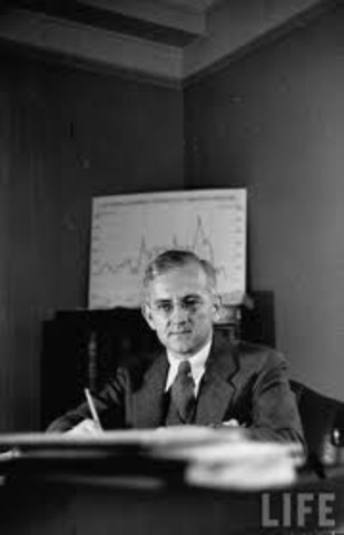 Inicia la misión económica del banco internacional de reconstrucción y fomento en Colombia, con el fin de formular un programa general de desarrollo para el país.