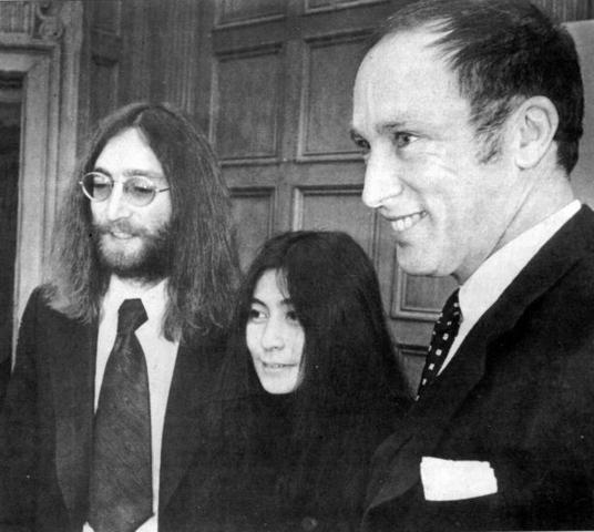 Pierre Trudeau meets John Lennon