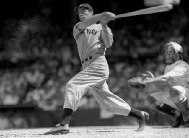 Joe Dimaggio retires