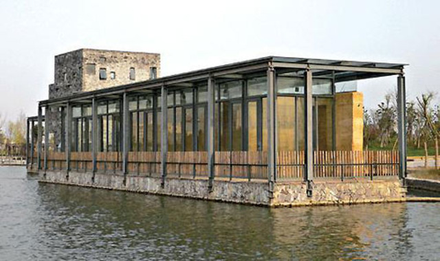 Five Scattered Houses