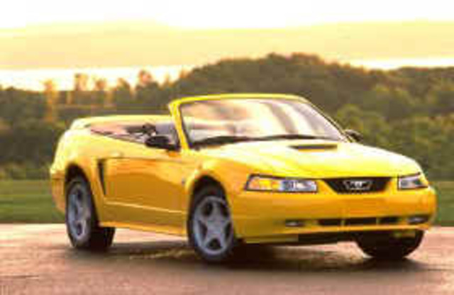 In 1999 the Mustang convertible came back.