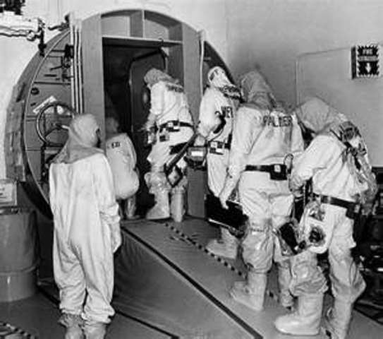 NUCLEAR ACCIDENT AT 3 MILE ISLAND