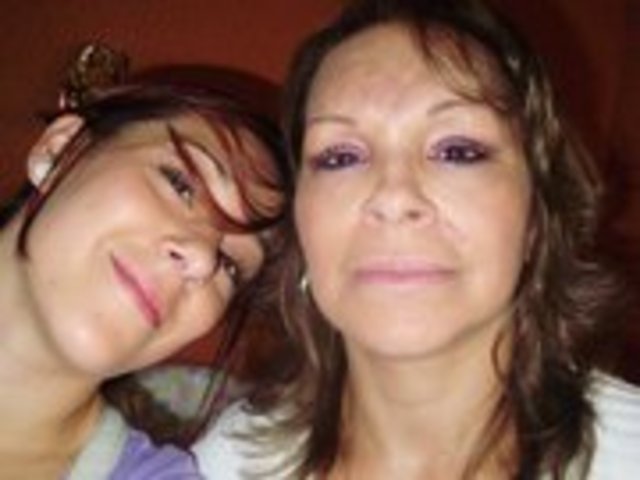 mi madre y mi hermana del medio