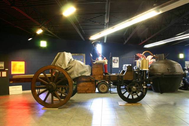 First Car, Steam engine