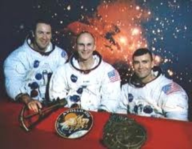 Apollo 13 mission suffers huge setback