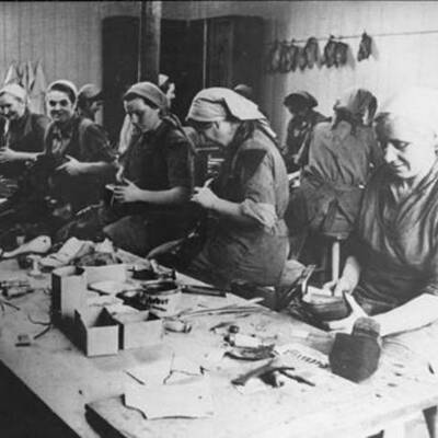 Timeline: Ravensbruck