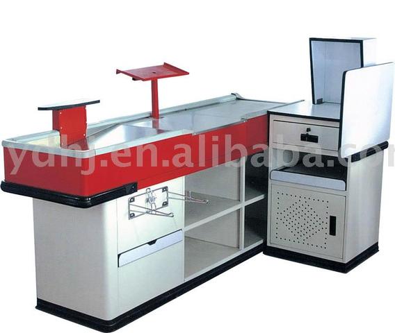 Computerized Supermarket checkouts begin to appear