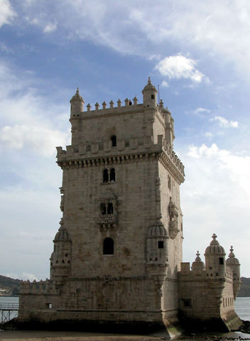 Pip Visits Mr. Wemmick's House