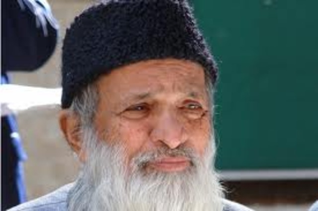 Abdul Sattar Edhi Early life