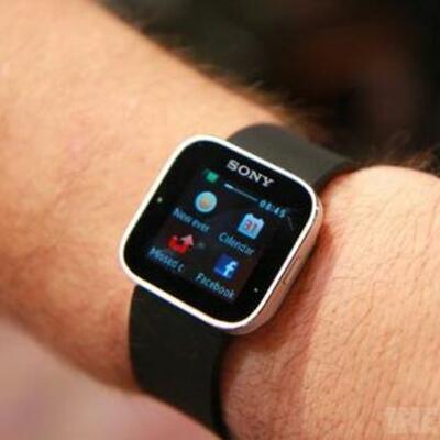 Timeline: Sony SmartWatch