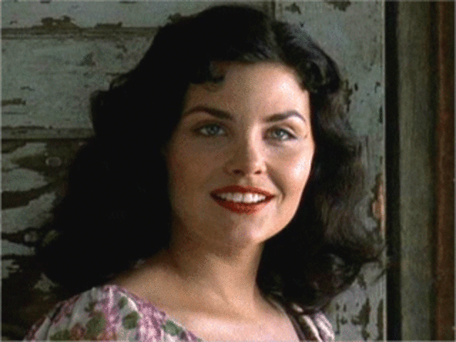 Lennie Kills Curley's Wife