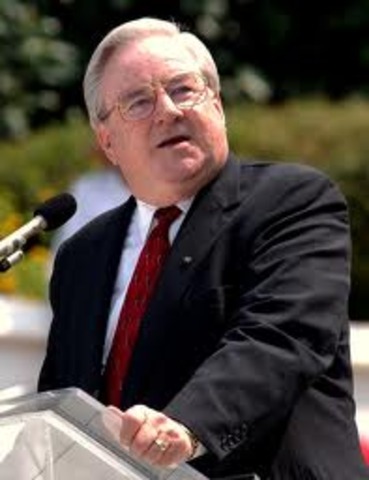 Jerry Falwell begins Moral Majority