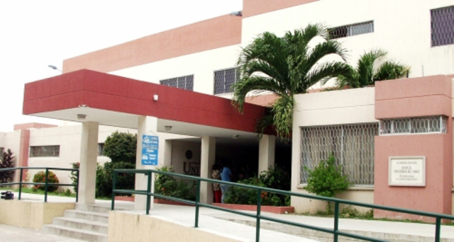 El 23 de octubre de 1997 se llevó a cabo la inauguración de la primera etapa del Hospital Universidad del Norte,