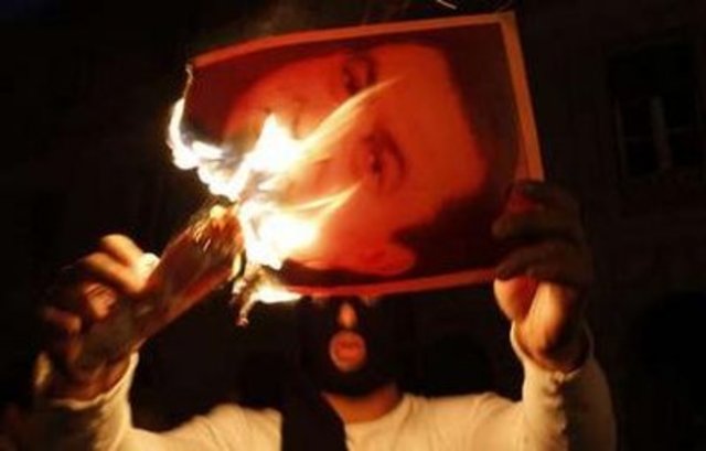 Mubarak still refuses to step down