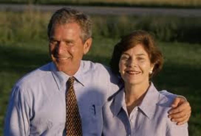George W. Bush marries Laura Welch