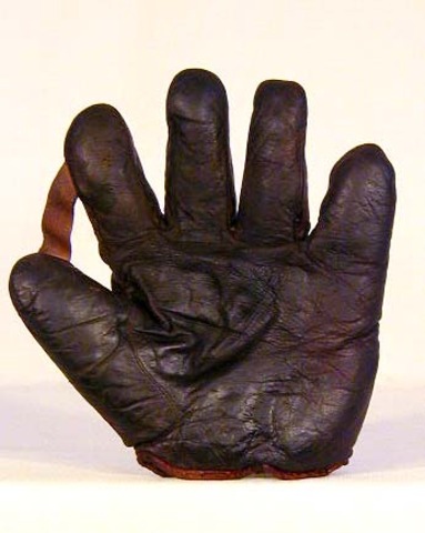 1910 Rev-O-Noc Baseball Glove