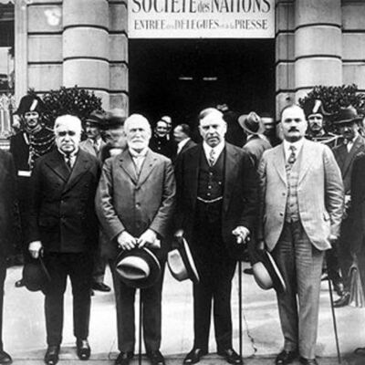 Timeline: CANADA IN THE 1920'S