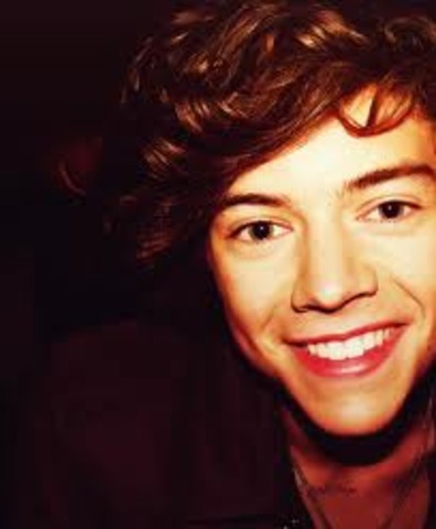 Harry Styles, along with the rest of the band, become ONE DIRECTION!
