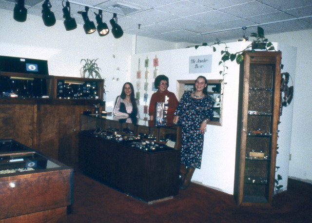 The Jeweler's Bench Opens