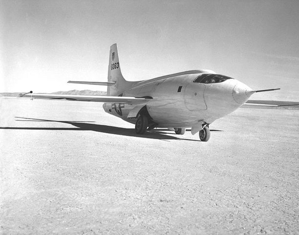 Erster Überschallflug überhaupt (Bell X-1)