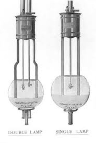The first arc lamp