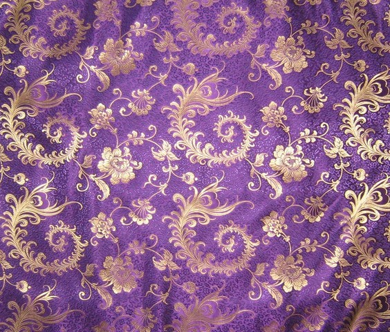 England cannot wear purple or gold.