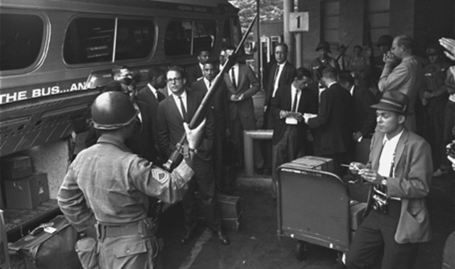 Fed. Marshals Protect Against Mob