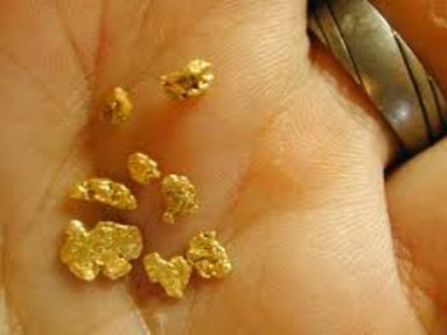 4 ounce gold nuggut found in a river