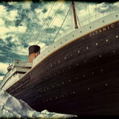 Timeline: Titanic/Analaysa