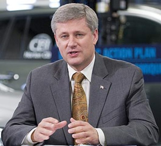 Harper's hedge on H1N1 shot sparks confusion