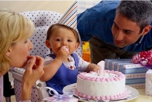 Su primer cumpleaños