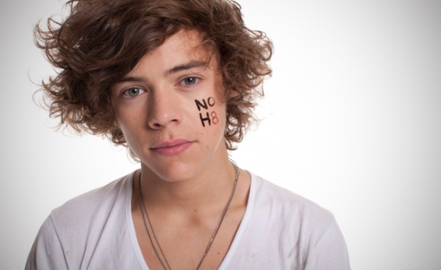 Starts prefering to date older girls