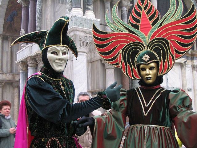 Masquerades become popular in 16th century