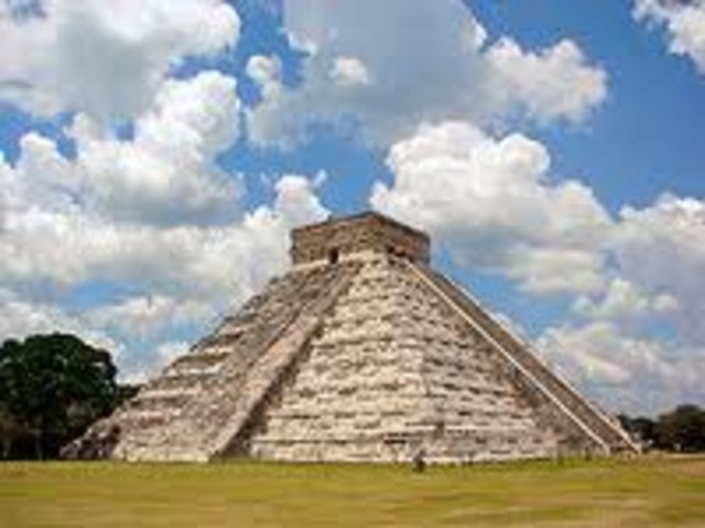 Mayans establish Chichén Itzá