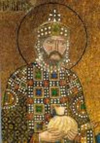 Constantine issued edict allowing Christianity