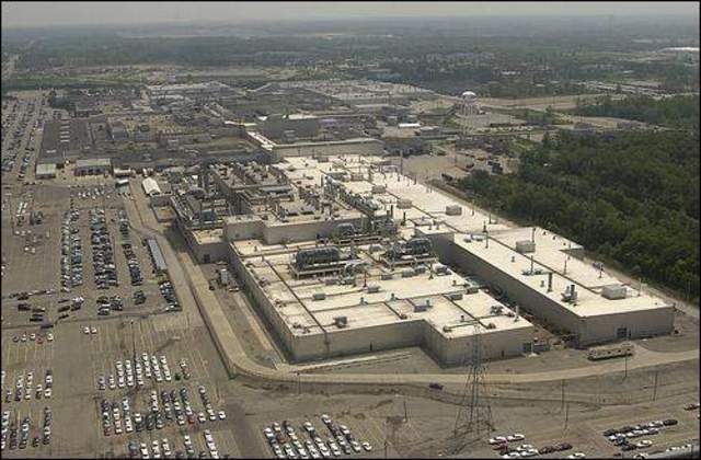 Ford Motor Company builds a new Plant