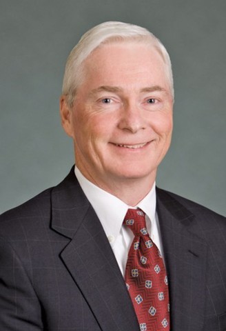 After Dick Stack retires, his son Edward becomes CEO and president; plans expansion of sporting goods superstore concept.