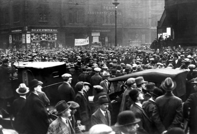 Italy - <a href="http://goo.gl/H9Q5R" rel="ugc nofollow">Mussolini stops Leftist Strike</a>