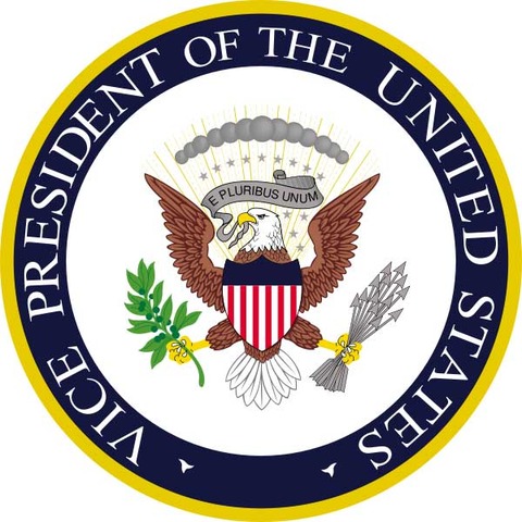 FDR resigns as Assistant Secretary of the Navy in order to pursue the United States Vice Presidency